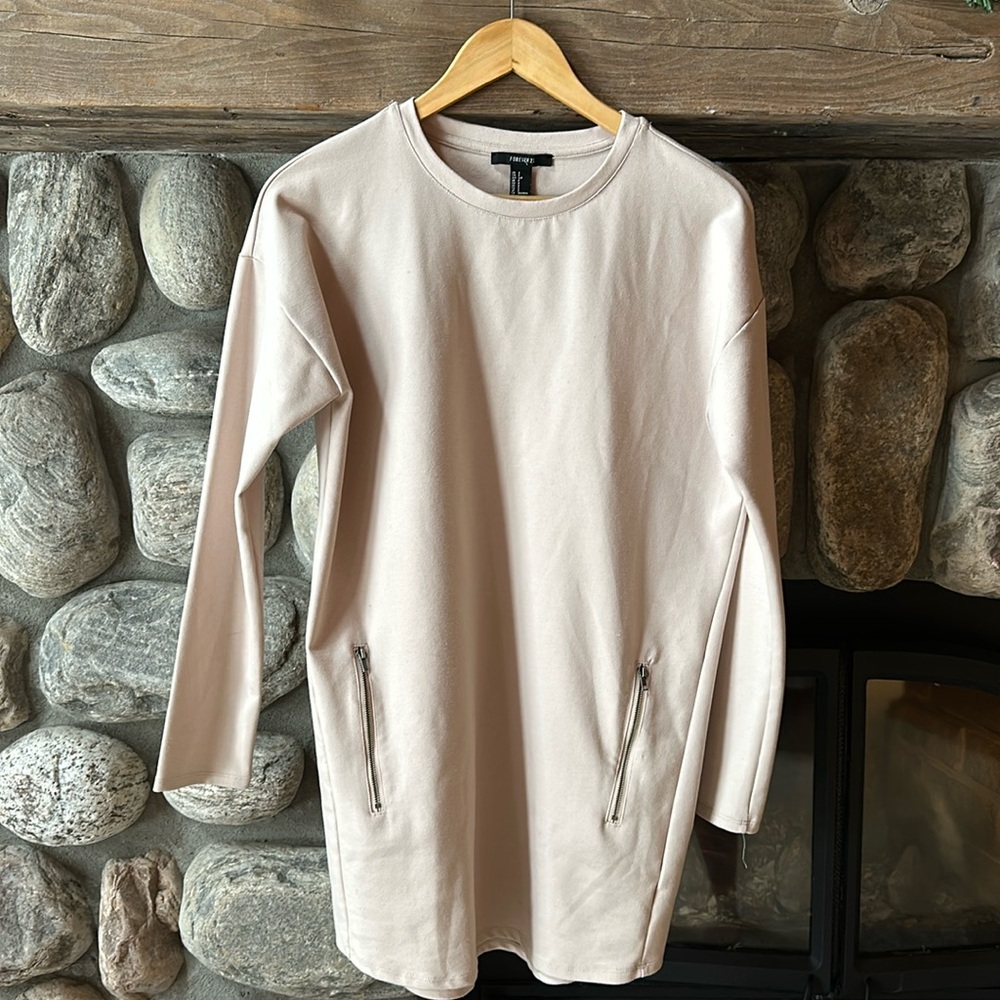 Long sweater/sweater dress